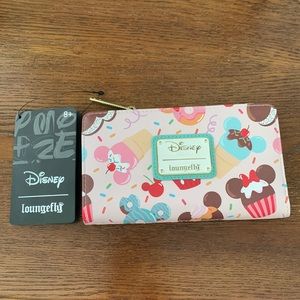 Disney lounge fly sweets flap wallet